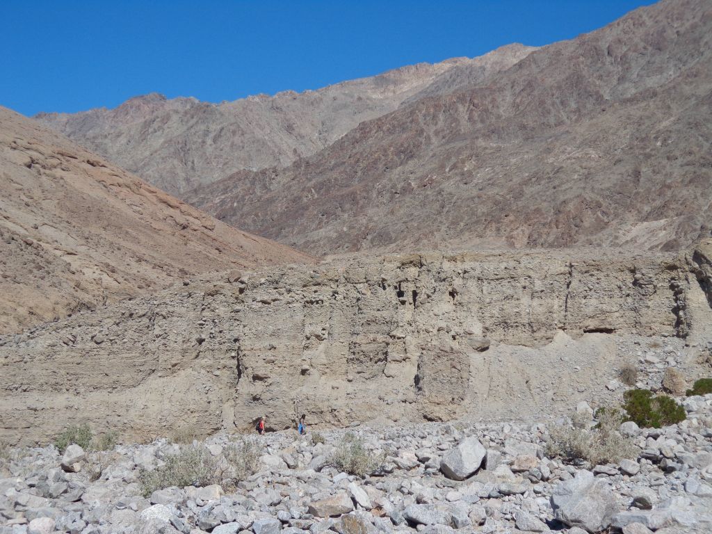 The size of the cliffs can be seen if you look at our hikers at the bottom center: