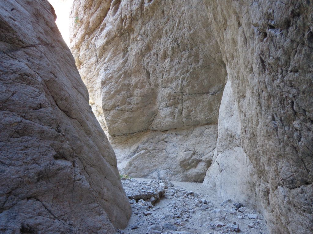 Looking back out of the slot entrance: