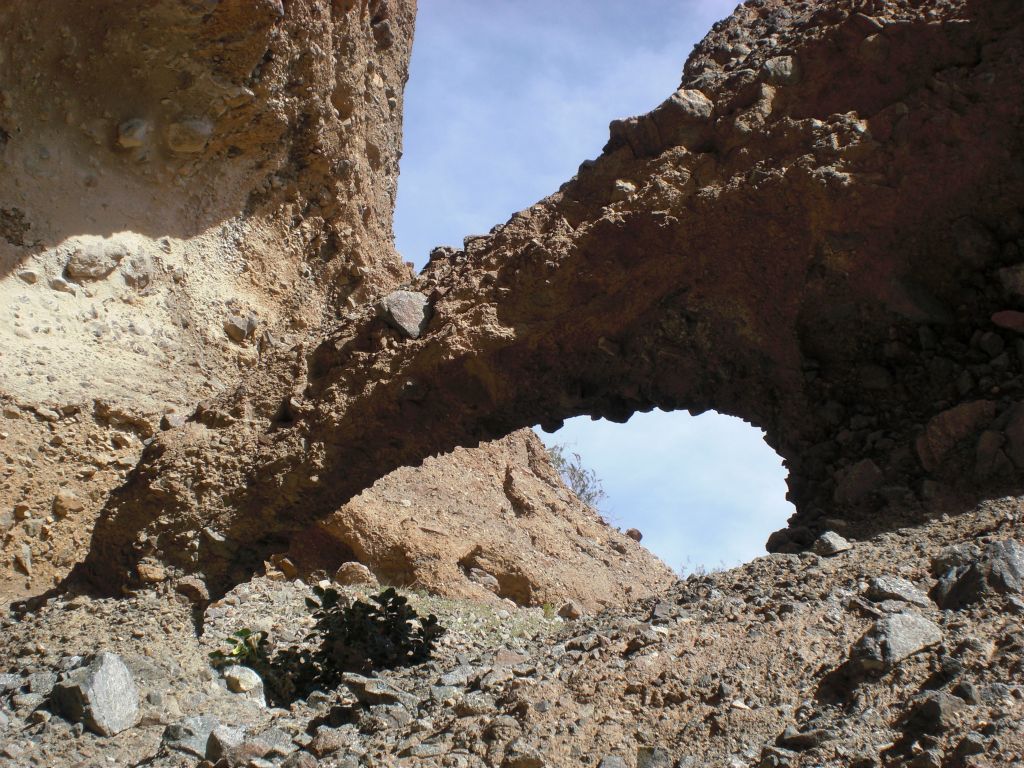 Another angle showing the arch shaped like the trunk of an elephant: