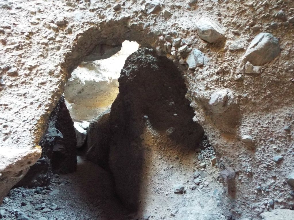 An alternate view looking through the major natural bridge: