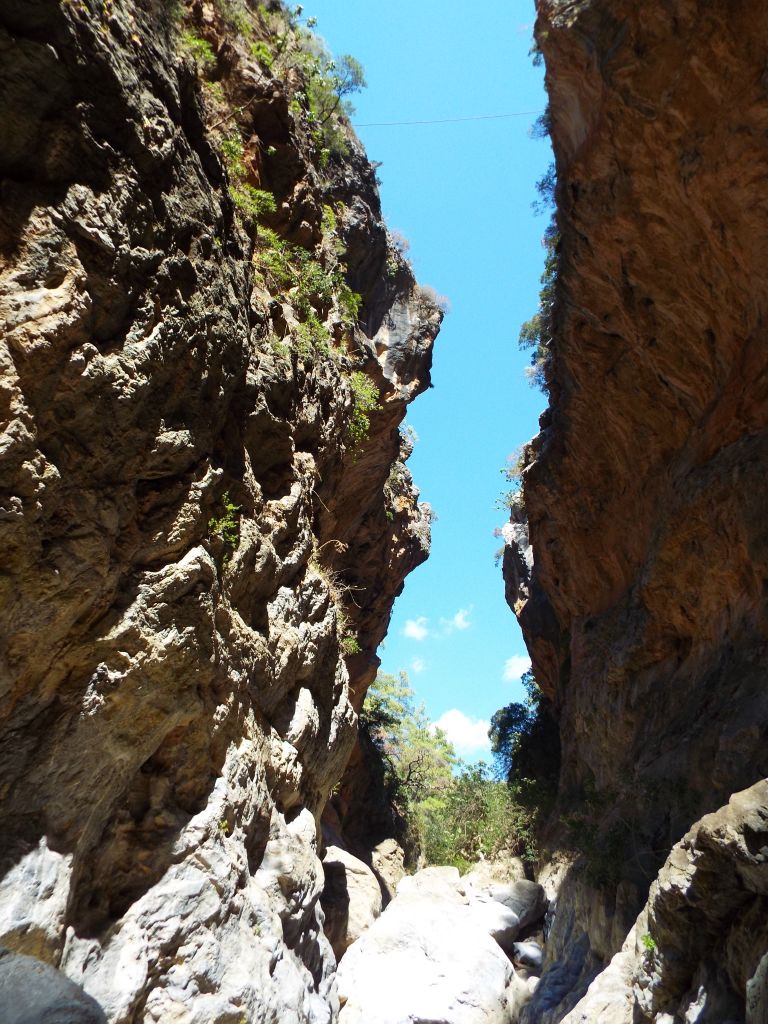 View looking out the end of the lower gorge.  This is technically not the head of the gorge, but it feels that way since the high walls soon disappear: