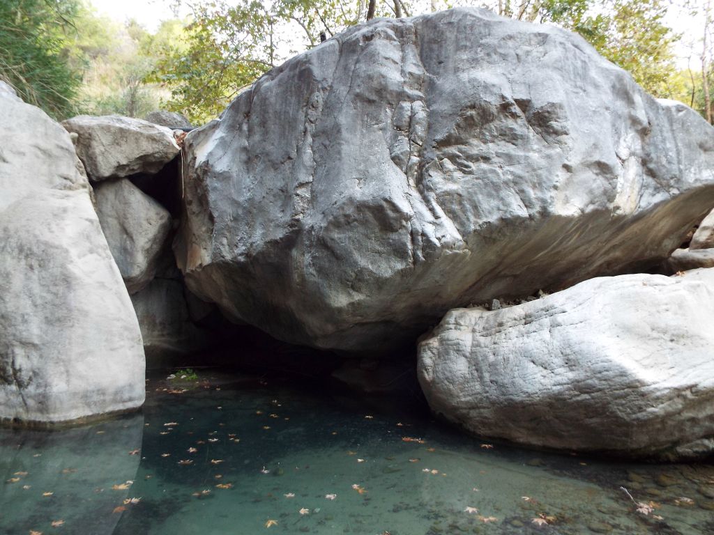 Bigger obstacles presented themselves beginning with this massive boulder jam: