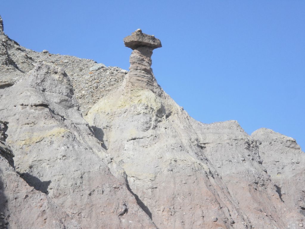 Check out the cool towering rock formations in the next two pictures: