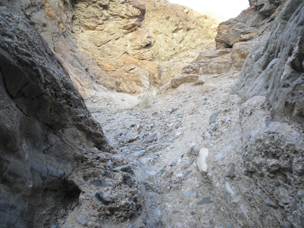 Looking further up the narrow grotto area.  A steep but easy climb is necessary here: