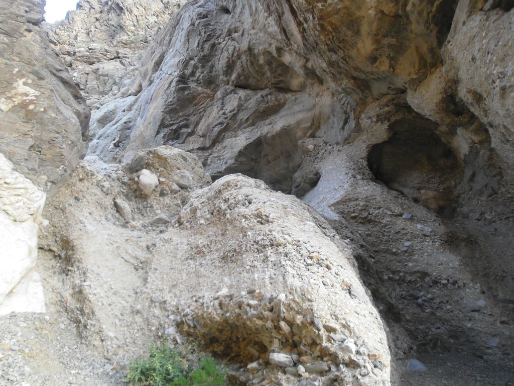 The main grotto with a dry fall and boulders attached to it: