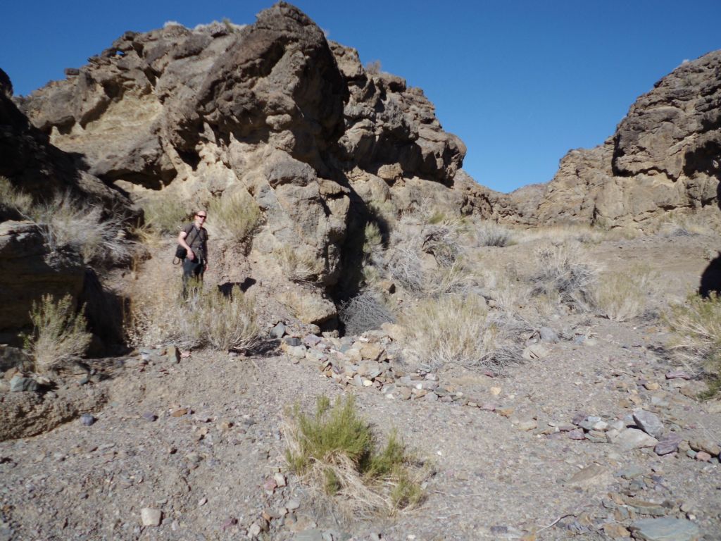 The turnoff point from the canyon to the ridge was marked by a group of rocks lined up in a row telling us where to go: