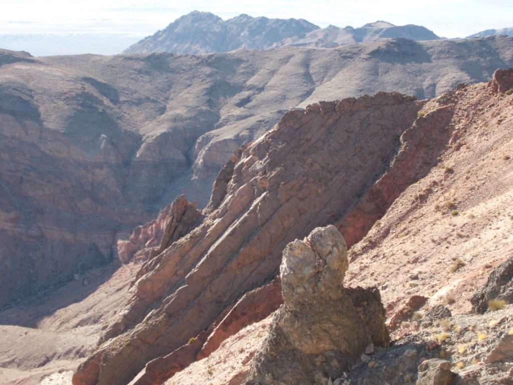 Looking across the way, you can see how steeply the hillside descends from this point on: