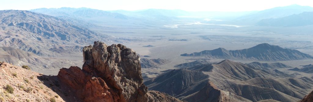 Panoramic view of central Death Valley from the summit: