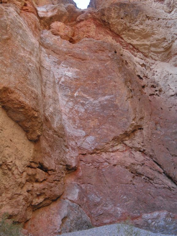 And three more close-up pictures of the dry fall.  We stopped and ate lunch here, all the while appreciating the majestic beauty: