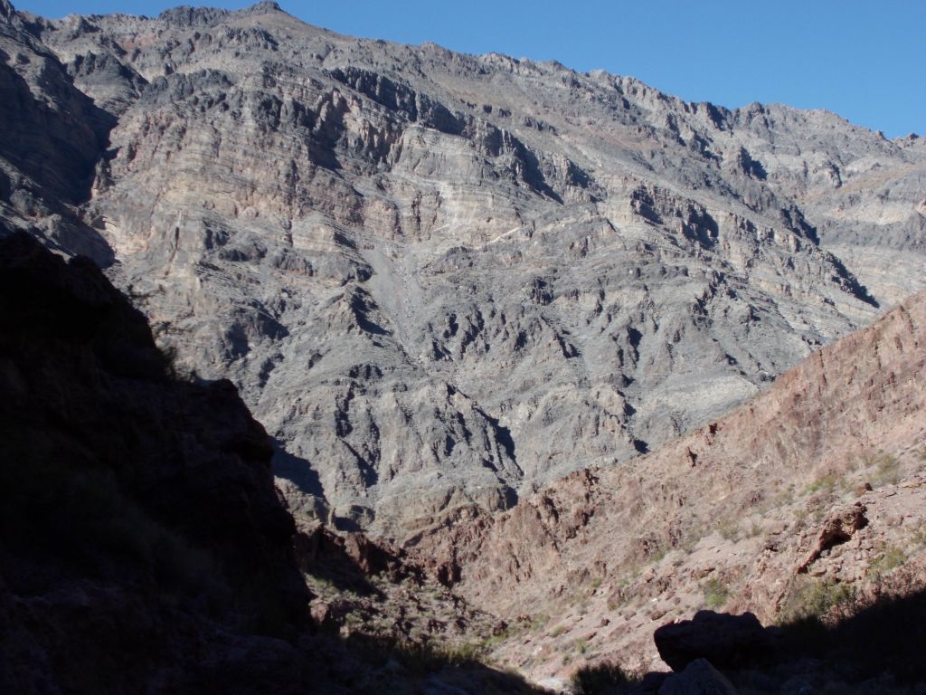 The Fall Canyon wall continues to get larger which means we must be getting closer.  This side canyon actually went on for 1 1/2 miles: