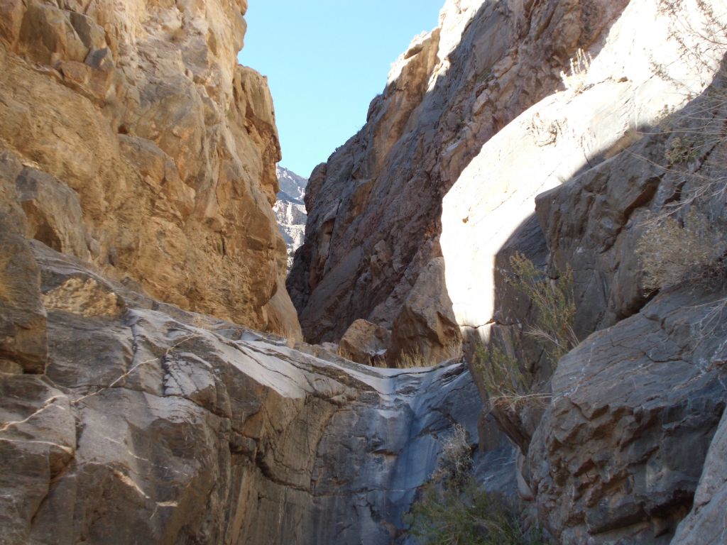 The top of the 2nd dry fall with more of the upper canyon in the distance: