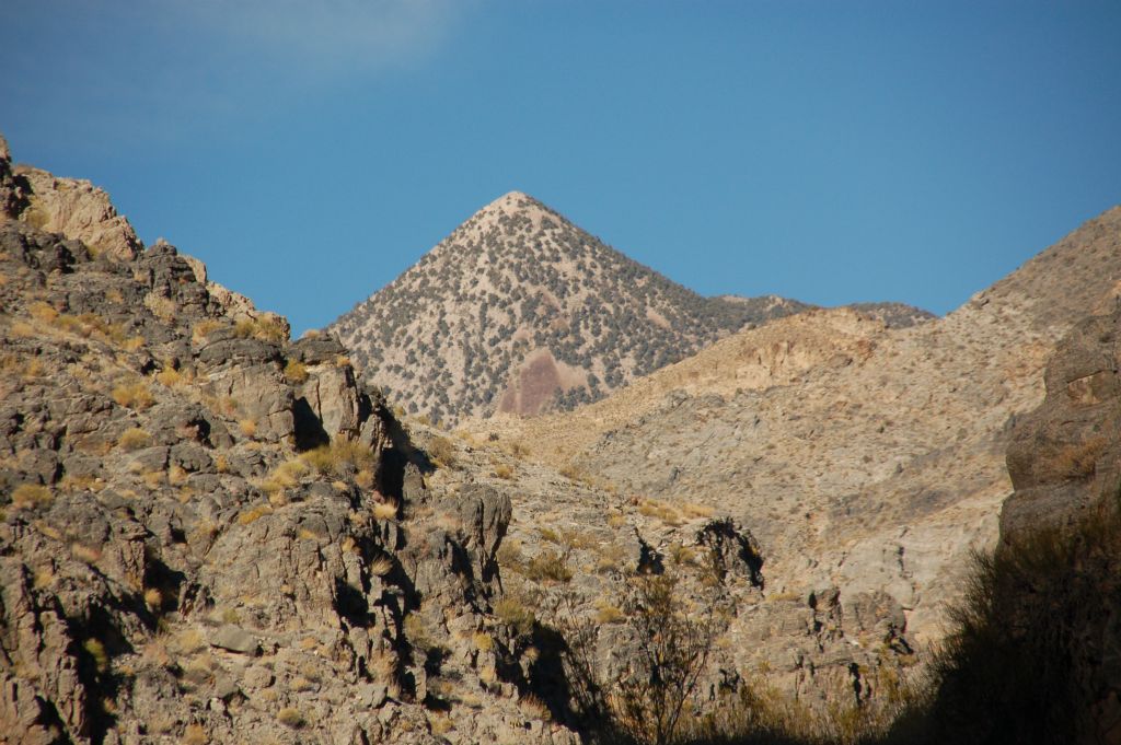 Once we had this amazing view of Wahguyhe Peak, we decided to turn around for the day: