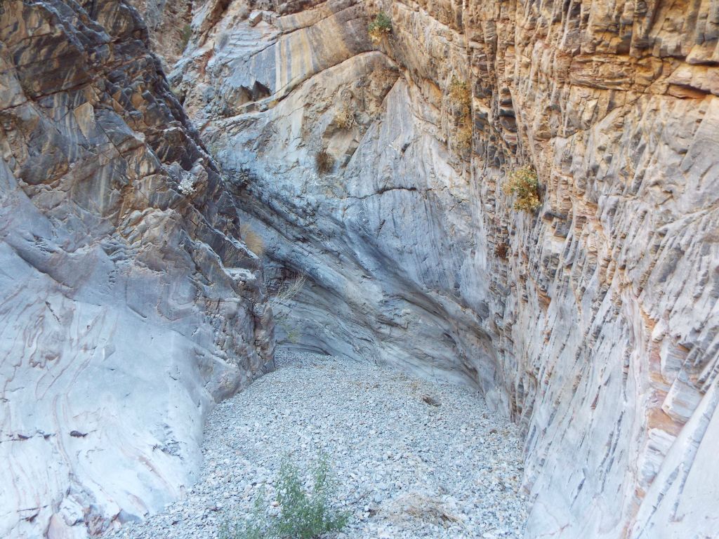 This is why I continue hiking Death Valley year after year, to find beautiful spots just like this that are undocumented: