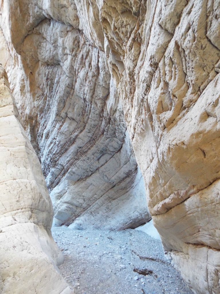 More gorgeous narrows in the form of white marble: