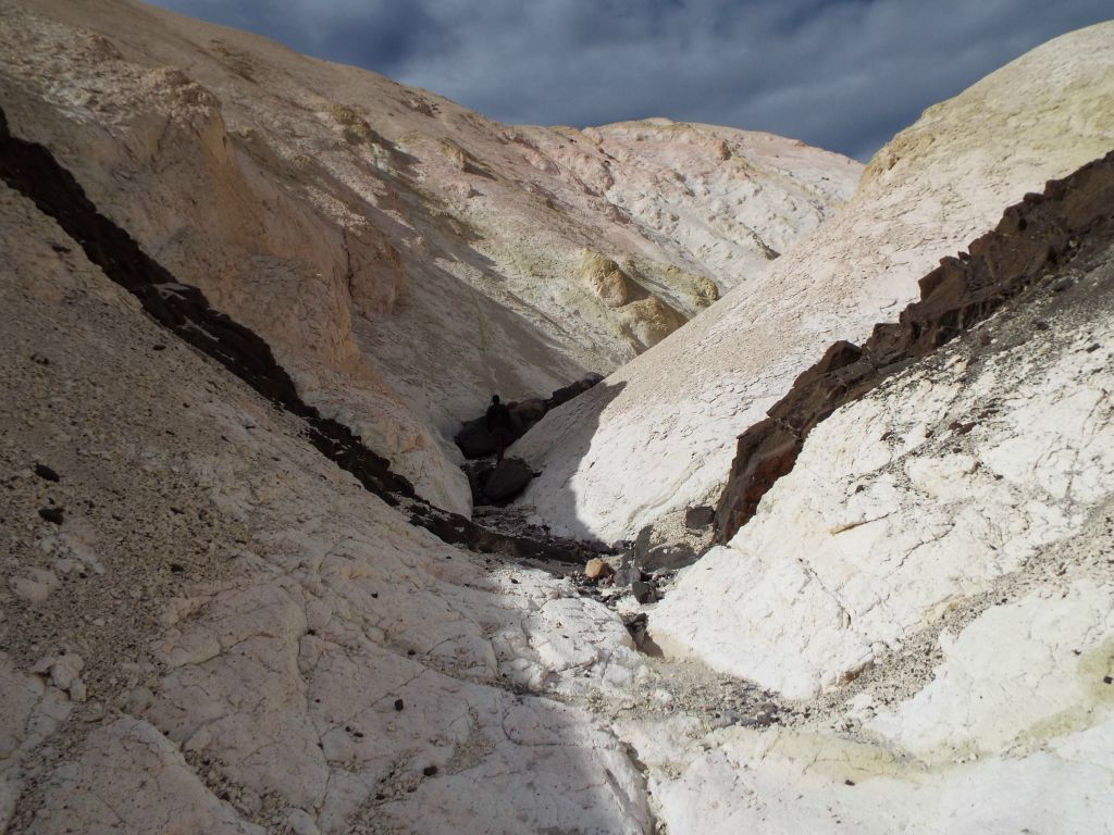 This very distinct dark vein of rock is clearly visible on satellite imagery of Chalk Canyon: