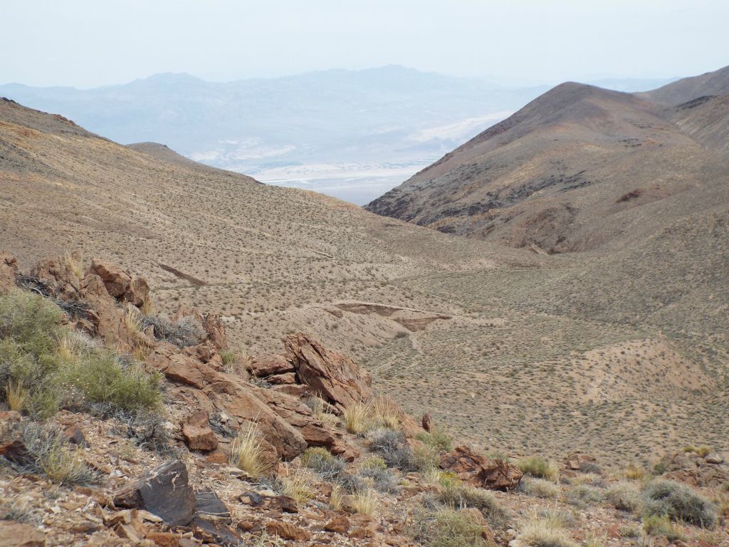 It's a little hard to make out in the picture, but we had a window through which we could see Furnace Creek from this spot: