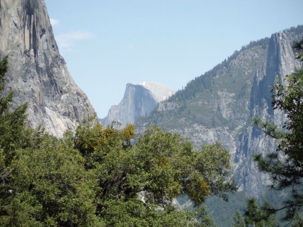 And a spectacular view of Half Dome can now be seen: