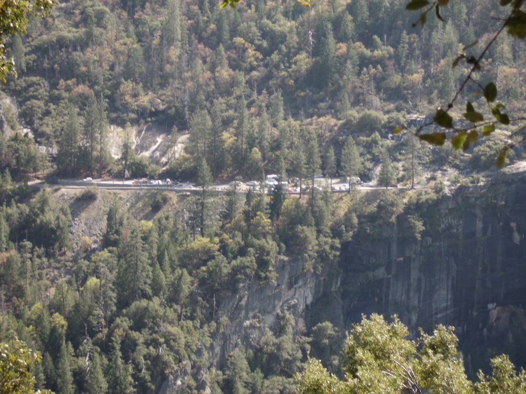 At this junction, there is a clear view across the valley of the Tunnel View parking area: